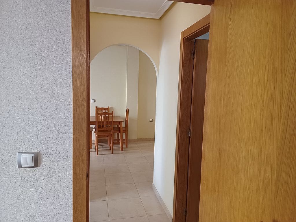 2 quarto Apartamento para arrendar em San Miguel de Salinas com piscina - 675 € (Ref: 9902178)