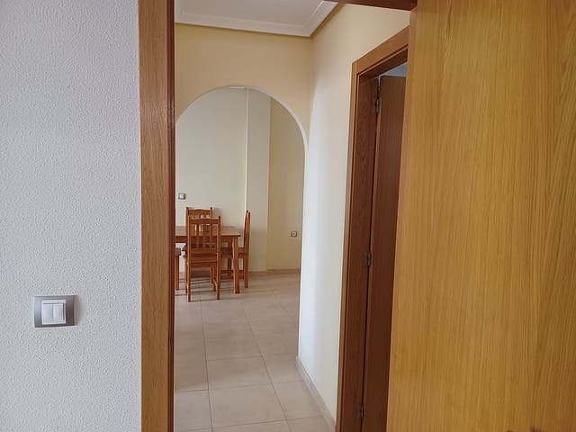 2 quarto Apartamento para arrendar em San Miguel de Salinas com piscina - 675 € (Ref: 9902178)