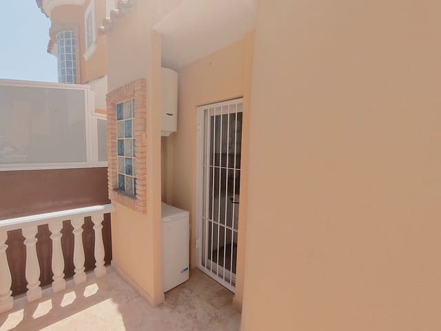 3 camera da letto Casa in vendita in Blue Lagoon con piscina garage - 250.000 € (Rif: 9950285)