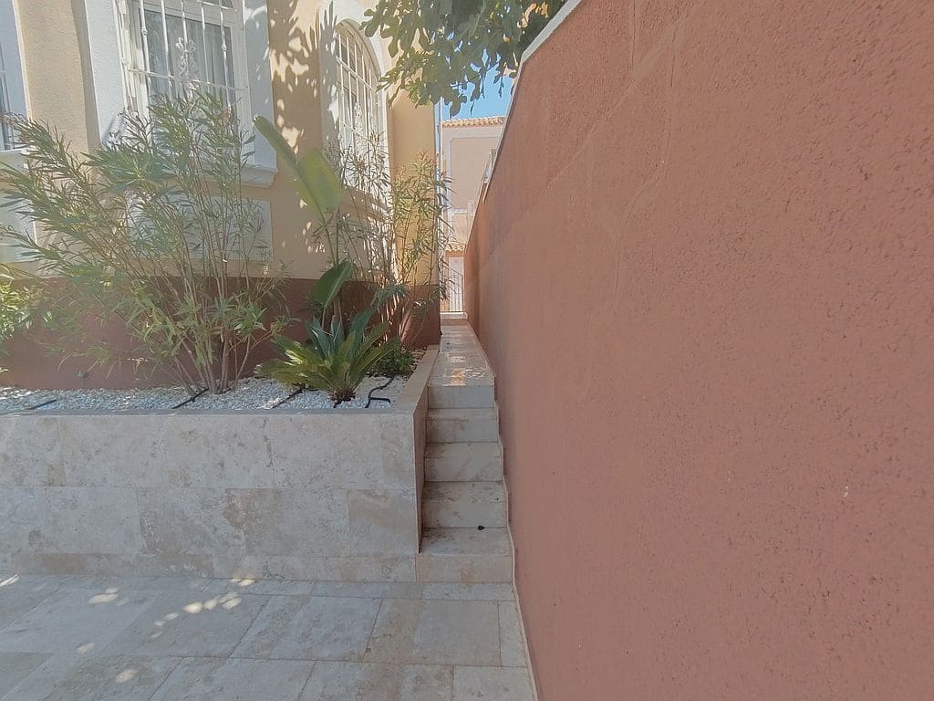 3 camera da letto Casa in vendita in Orihuela Costa con piscina garage - 250.000 € (Rif: 9950285)