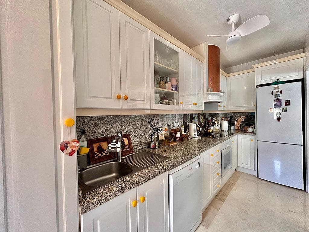 3 Zimmer Apartment zu verkaufen in Las Ramblas Golf mit Pool Garage - 310.000 € (Ref: 9999380)