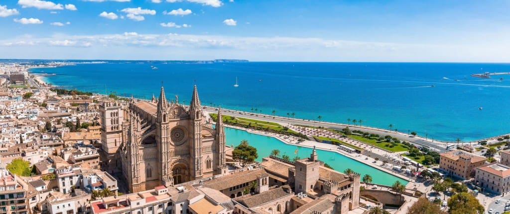 2 slaapkamer Appartement te koop in Palma de Mallorca met garage - € 765.000 (Ref: 10009889)