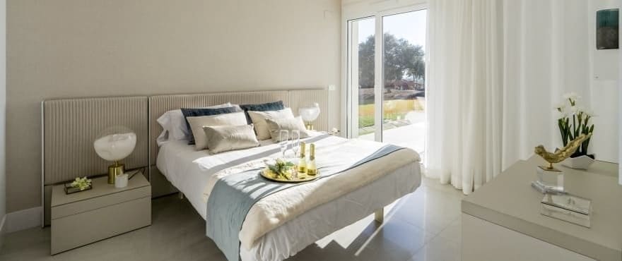 2 soveværelse Lejlighed til salg i San Roque med swimmingpool - € 375.000 (Ref: 6656808)