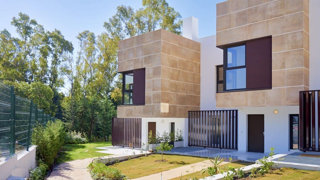 3 soveværelse Villa til salg i Marbella med swimmingpool - € 685.000 (Ref: 6656816)