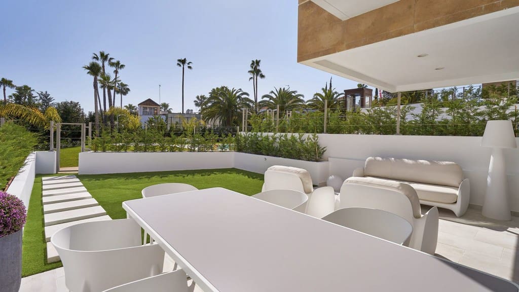 3 soveværelse Villa til salg i Marbella med swimmingpool - € 685.000 (Ref: 6656816)