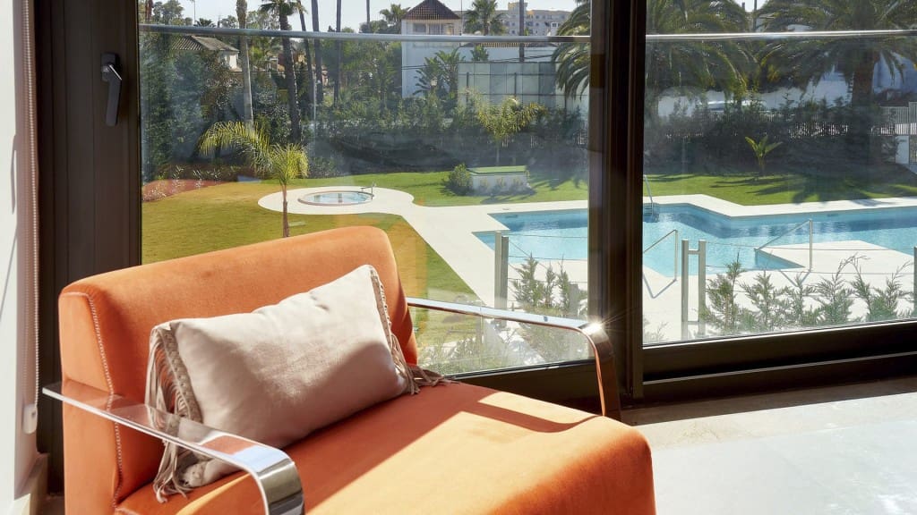 3 soveværelse Villa til salg i Marbella med swimmingpool - € 685.000 (Ref: 6656816)