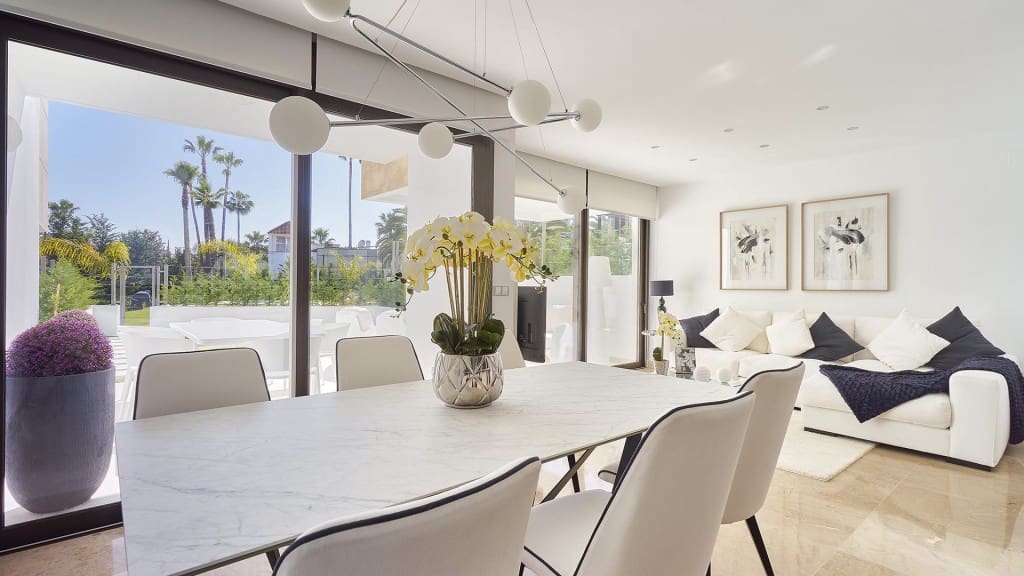 3 soveværelse Villa til salg i Marbella med swimmingpool - € 685.000 (Ref: 6656816)