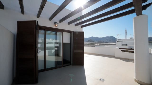 2 soverom Villa til salgs i Centro, Almería by med svømmebasseng - € 278 000 (Ref: 6656817)