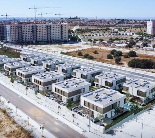 5 makuuhuone Huoneisto myytävänä paikassa Sevilla kaupunki mukana uima-altaan 
autotalli - 415 000 € (Ref: 7274422)