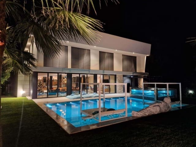 5 sypialnia Willa na sprzedaż w Santa Ponsa, Calvià z basenem garażem - 4 500 000 € (Ref: 7976628)