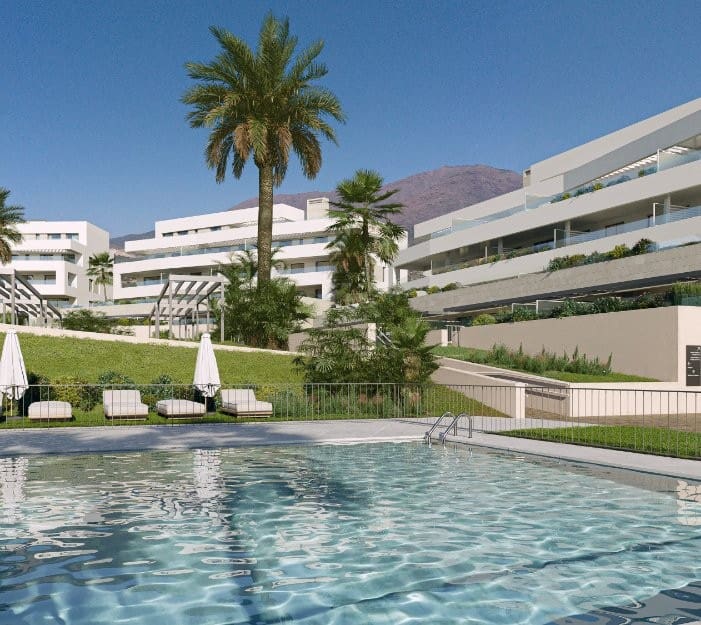 2 bedroom Apartment for sale in Estepona with pool garage - € 434,000 (Ref: 8510770)