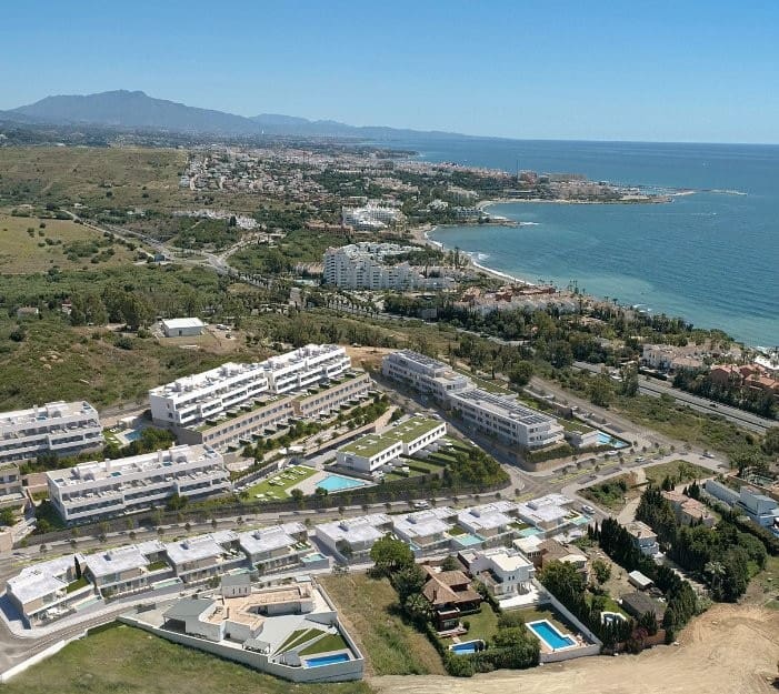 4 slaapkamer Villa te koop in Estepona met zwembad garage - € 1.779.000 (Ref: 8510914)