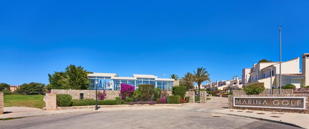 3 bedroom Villa for sale in Santa Ponsa with pool garage - € 1,750,000 (Ref: 9354016)