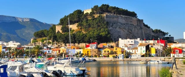 2 soveværelse Lejlighed til salg i Centro Urbano, Dénia med swimmingpool garage - € 330.000 (Ref: 9494119)