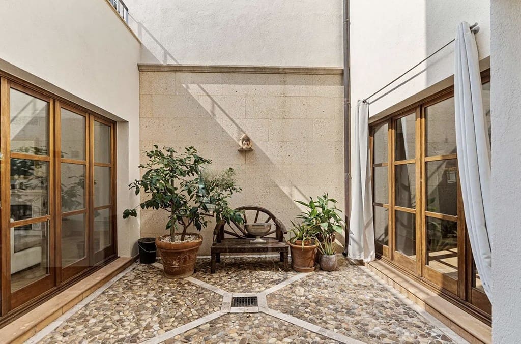 5 makuuhuone Huvila myytävänä paikassa Santa Ponsa mukana uima-altaan 
autotalli - 3 900 000 € (Ref: 9584653)