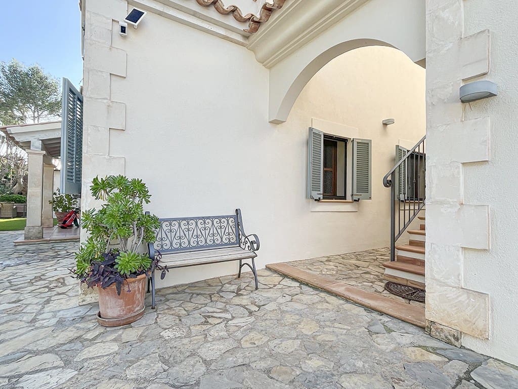 5 makuuhuone Huvila myytävänä paikassa Santa Ponsa mukana uima-altaan 
autotalli - 3 900 000 € (Ref: 9584653)