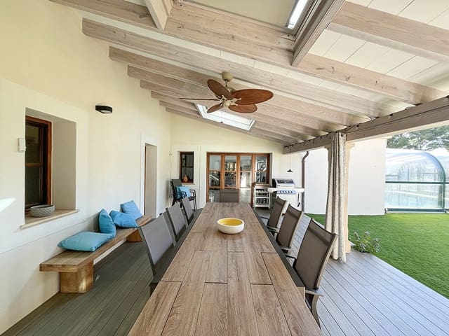 5 makuuhuone Huvila myytävänä paikassa Santa Ponsa, Calvià mukana uima-altaan 
autotalli - 3 900 000 € (Ref: 9584653)