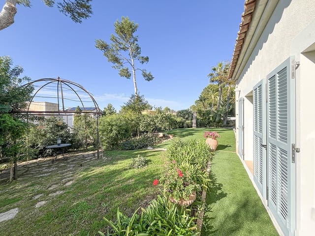 5 makuuhuone Huvila myytävänä paikassa Santa Ponsa, Calvià mukana uima-altaan 
autotalli - 3 900 000 € (Ref: 9584653)