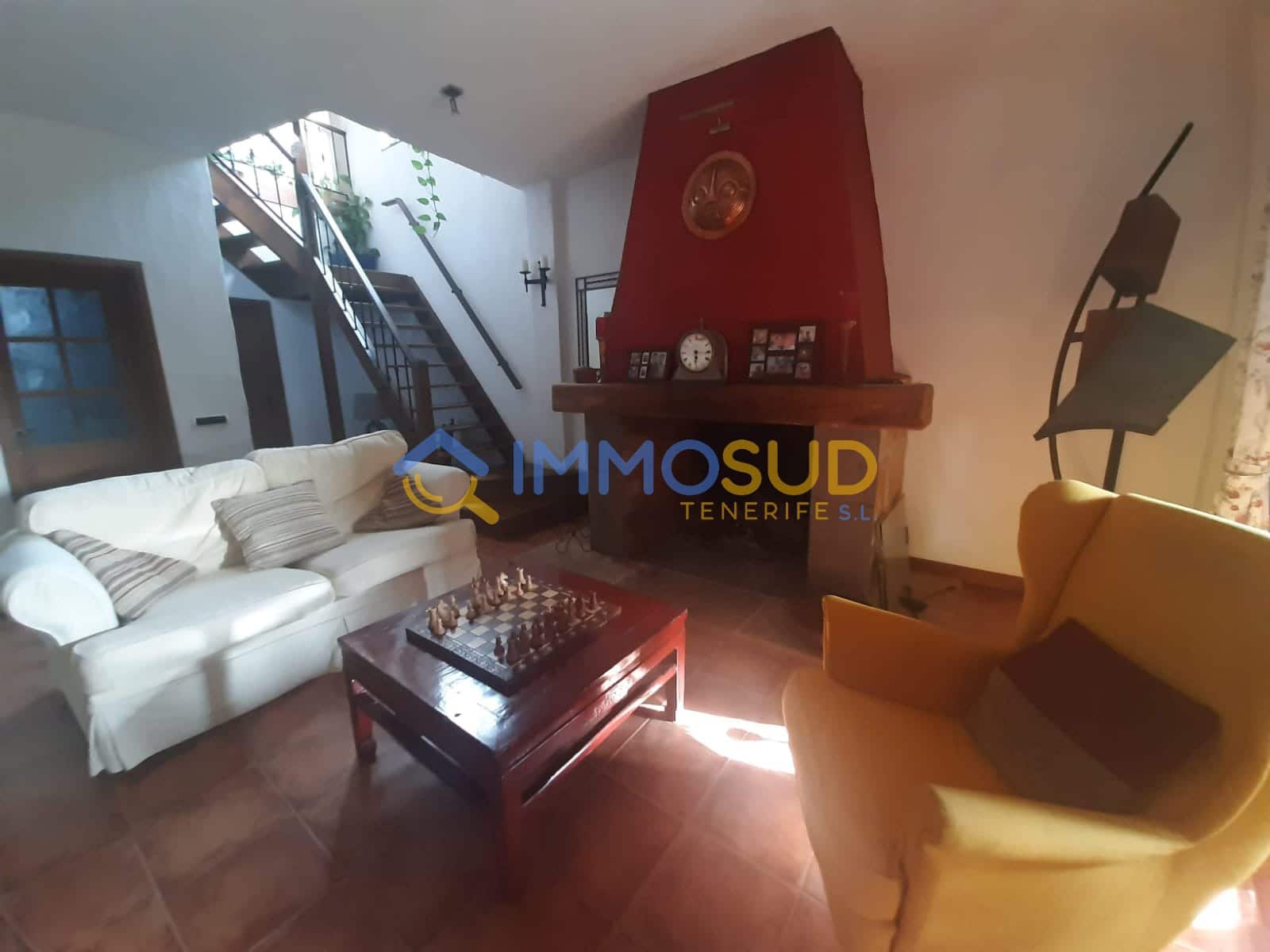 Townhouse for sale in Granadilla de Abona - € 490,000 (Ref: 9700041)