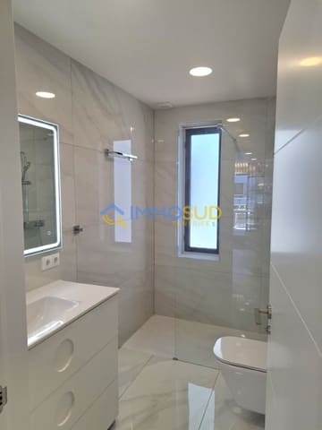 Apartamento de 2 habitaciones en Arona en venta con piscina - 530.000 € (Ref: 9714038)