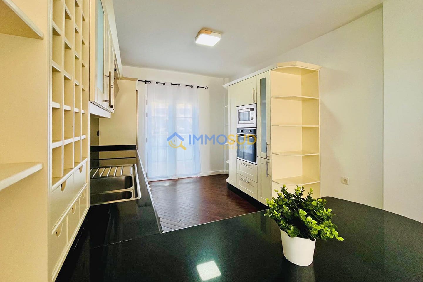 Apartment zu verkaufen in Adeje mit Pool - 780.000 € (Ref: 9730533)