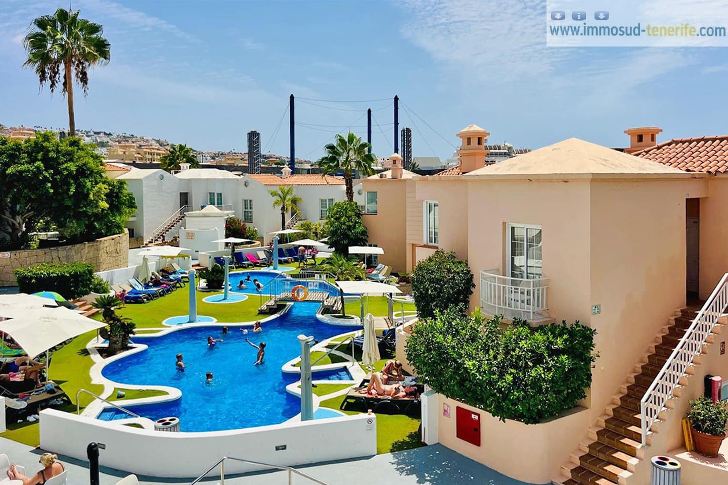 Apartment zu verkaufen in Adeje mit Pool - 780.000 € (Ref: 9730533)