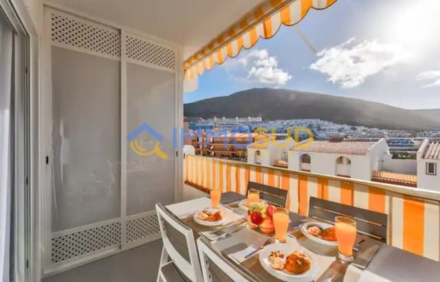 Apartamento de 1 habitación en Arona en venta con piscina - 299.000 € (Ref: 9740181)