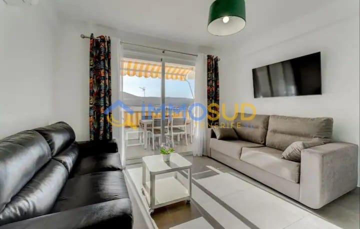 1 makuuhuone Huoneisto myytävänä paikassa Arona mukana uima-altaan - 299 000 € (Ref: 9740181)