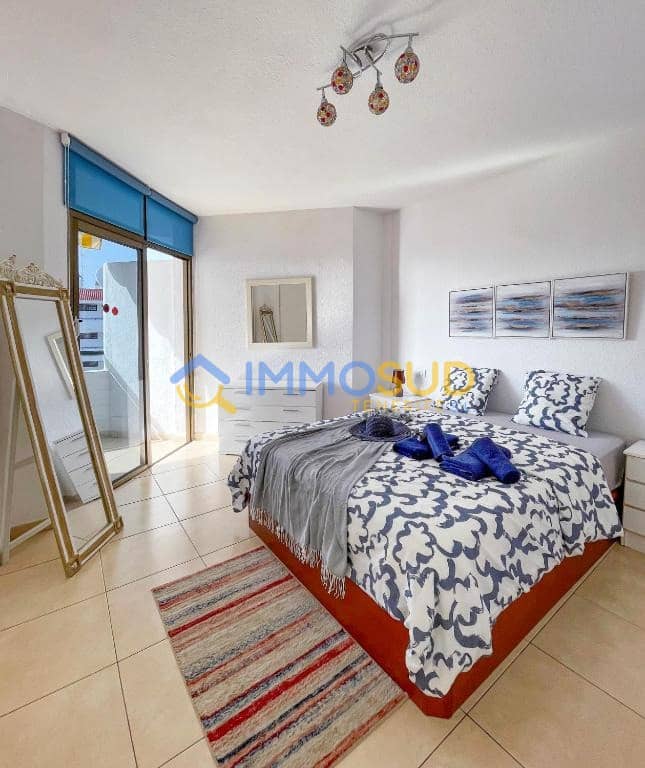 2 slaapkamer Appartement te koop in Arona met zwembad - € 380.000 (Ref: 9863706)