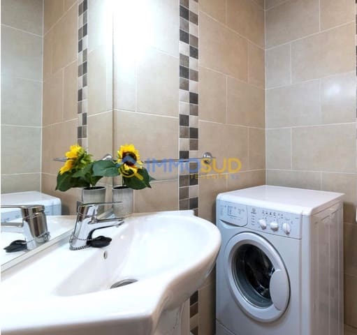 1 camera da letto Appartamento in vendita in Adeje con piscina - 185.900 € (Rif: 9898572)