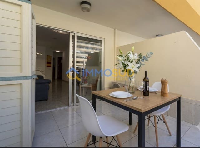 1 camera da letto Appartamento in vendita in Adeje con piscina - 185.900 € (Rif: 9898572)