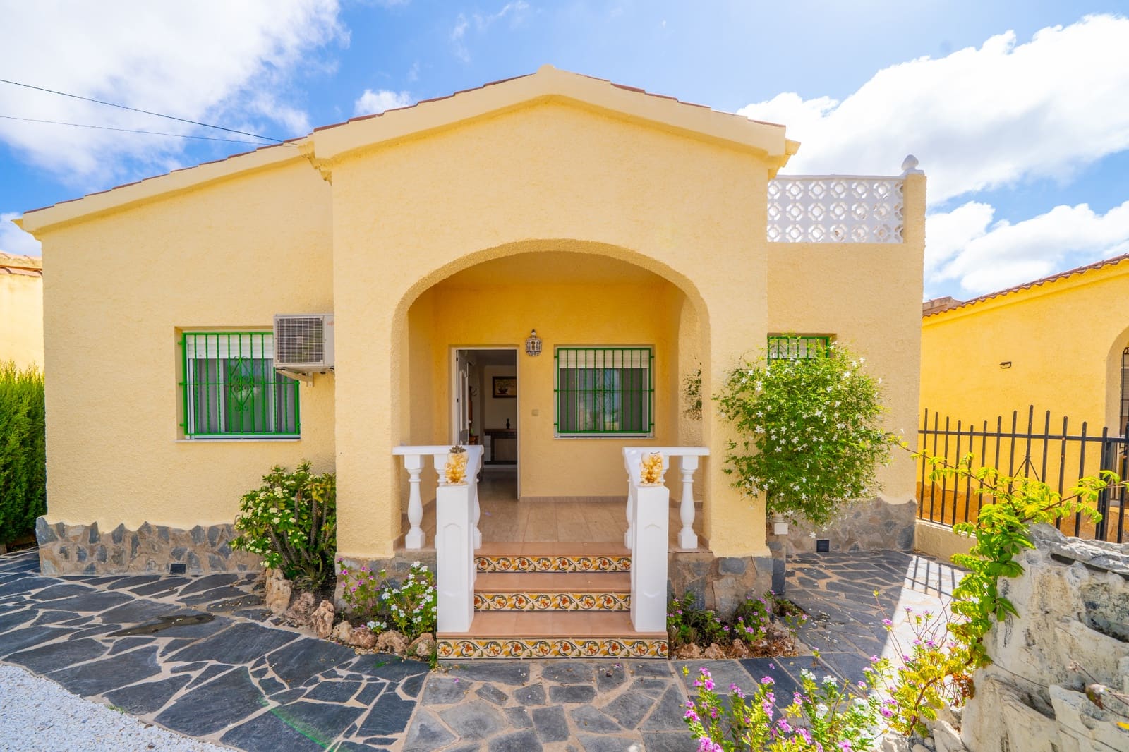 3 sovrum Villa till salu i La Marina med pool garage - 222 000 € (Ref: 10004505)