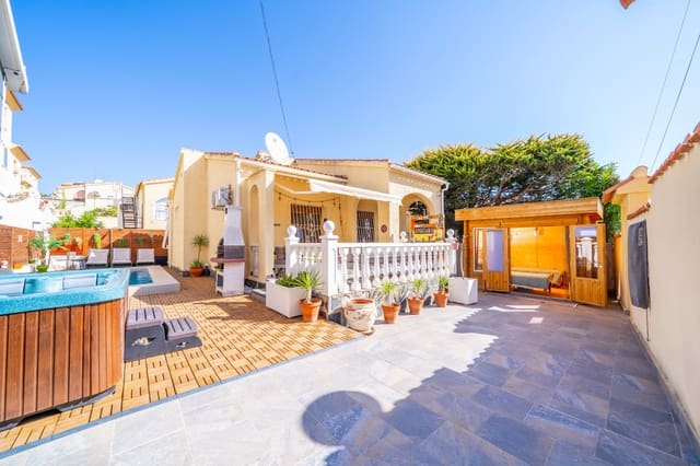 2 quarto Moradia para venda em La Marina, Elche / Elx com piscina - 230 000 € (Ref: 10023146)