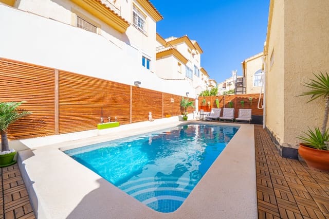 2 quarto Moradia para venda em La Marina, Elche / Elx com piscina - 230 000 € (Ref: 10023146)