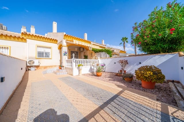 3 quarto Moradia em Banda para venda em La Marina, Elche / Elx com piscina garagem - 195 000 € (Ref: 10032502)