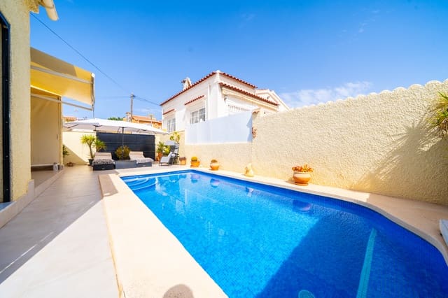 3 sovrum Villa till salu i La Marina, Elche / Elx med pool - 265 000 € (Ref: 10033174)