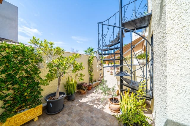 3 sovrum Villa till salu i La Marina, Elche / Elx med pool - 265 000 € (Ref: 10033174)