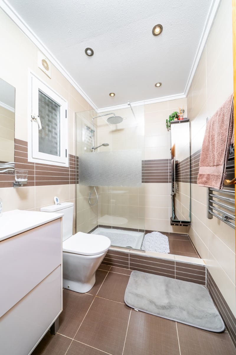 3 chambre Villa/Maison Semi-Mitoyenne à vendre à La Marina avec piscine - 215 000 € (Ref: 10035722)