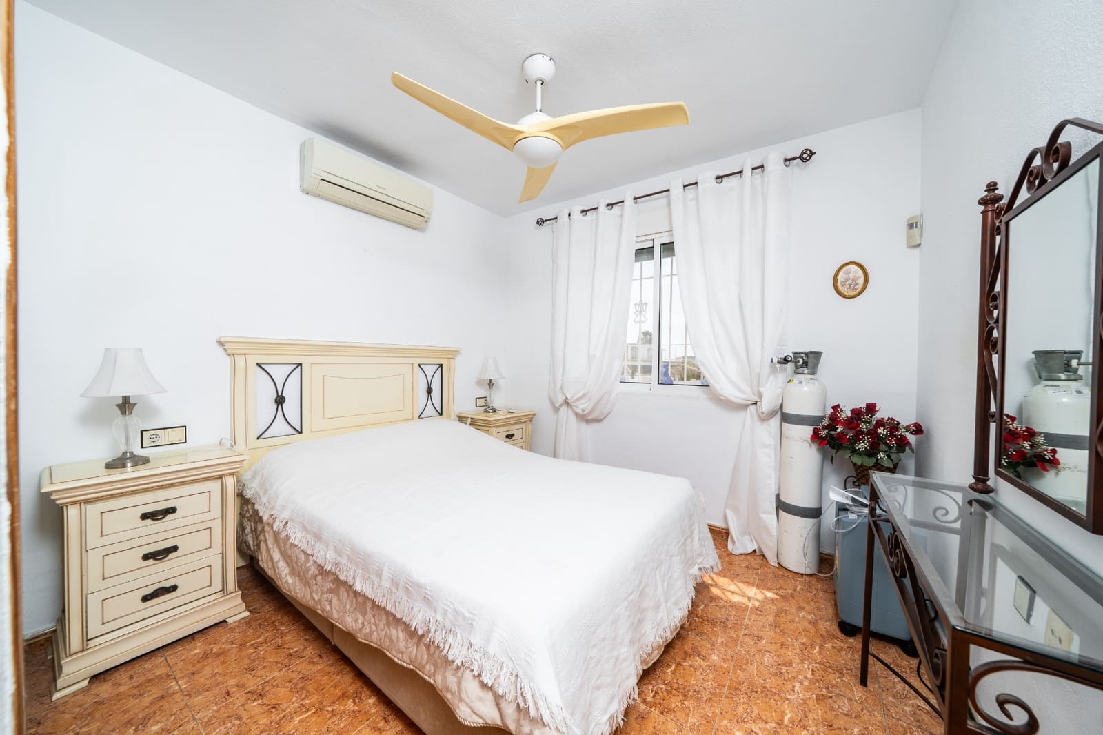 3 chambre Villa/Maison Semi-Mitoyenne à vendre à La Marina avec piscine - 215 000 € (Ref: 10035722)