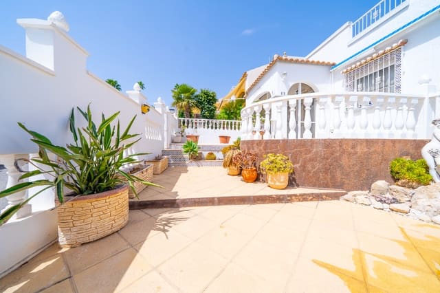3 chambre Villa/Maison Semi-Mitoyenne à vendre à La Marina, Elche / Elx avec piscine - 215 000 € (Ref: 10035722)