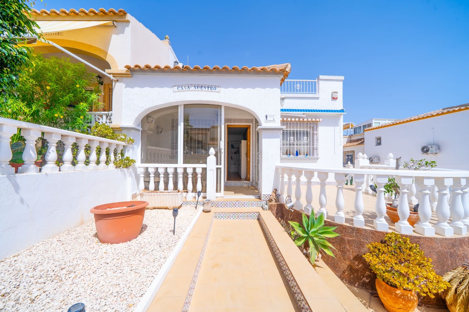 3 chambre Villa/Maison Semi-Mitoyenne à vendre à La Marina avec piscine - 215 000 € (Ref: 10035722)