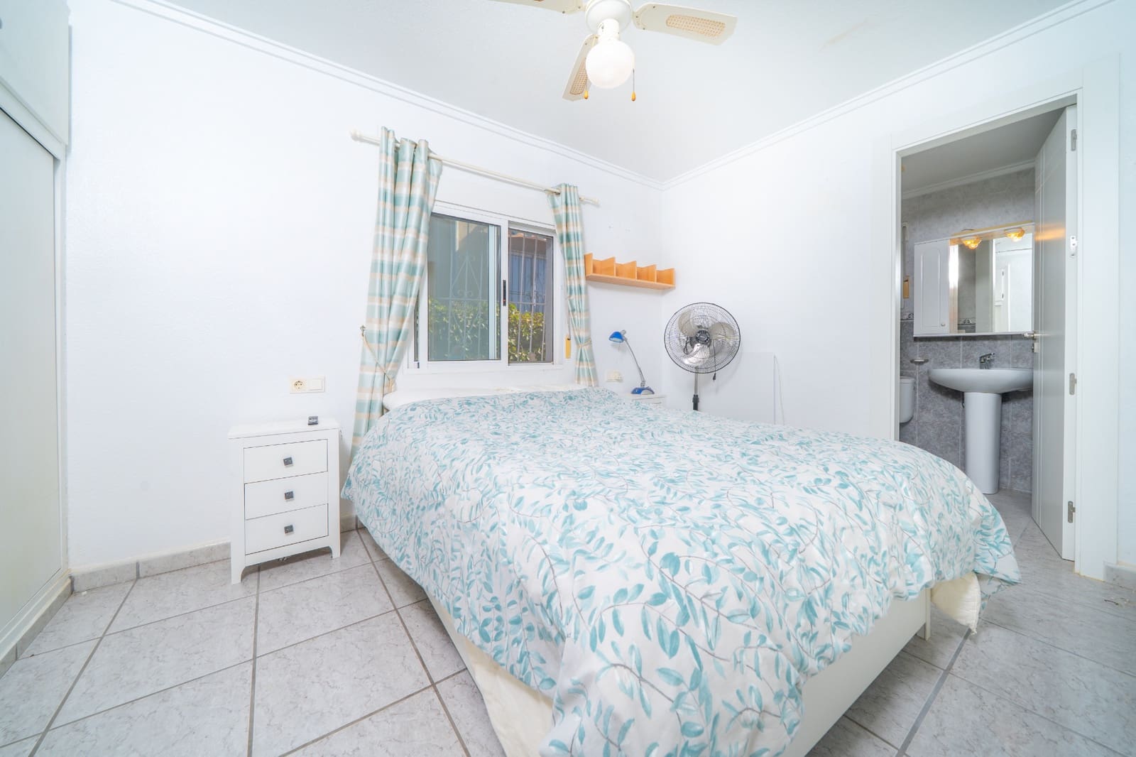 2 quarto Moradia para venda em La Marina com piscina - 185 000 € (Ref: 10042031)