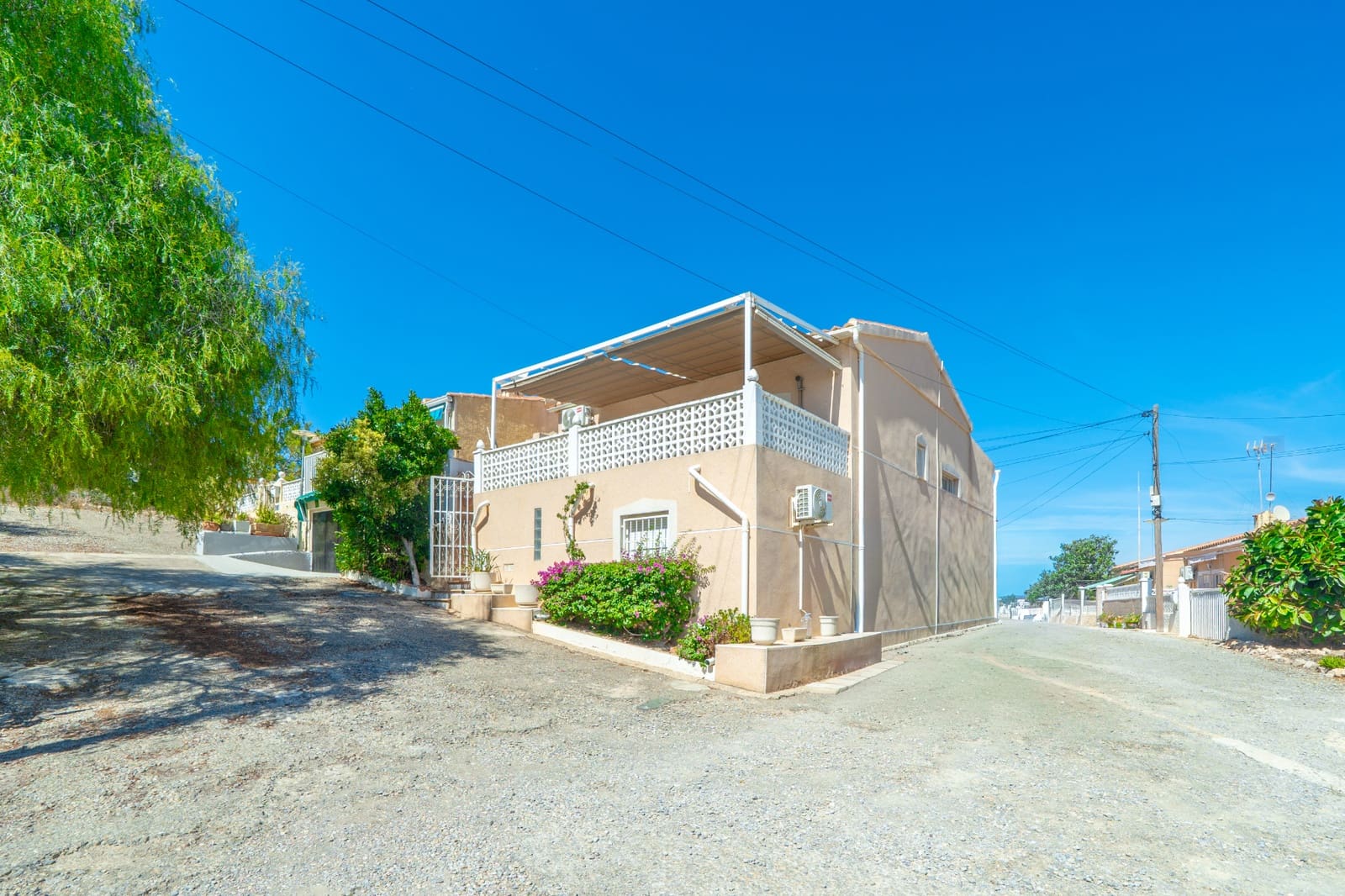 3 Zimmer Reihenhaus zu verkaufen in La Marina mit Pool - 145.000 € (Ref: 10095038)