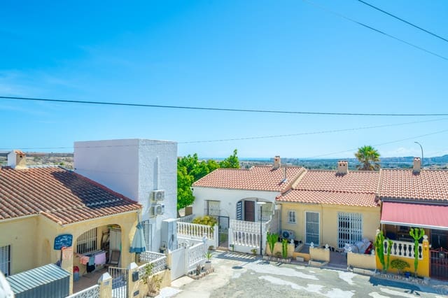 3 Zimmer Reihenhaus zu verkaufen in La Marina, Elche / Elx mit Pool - 145.000 € (Ref: 10095038)