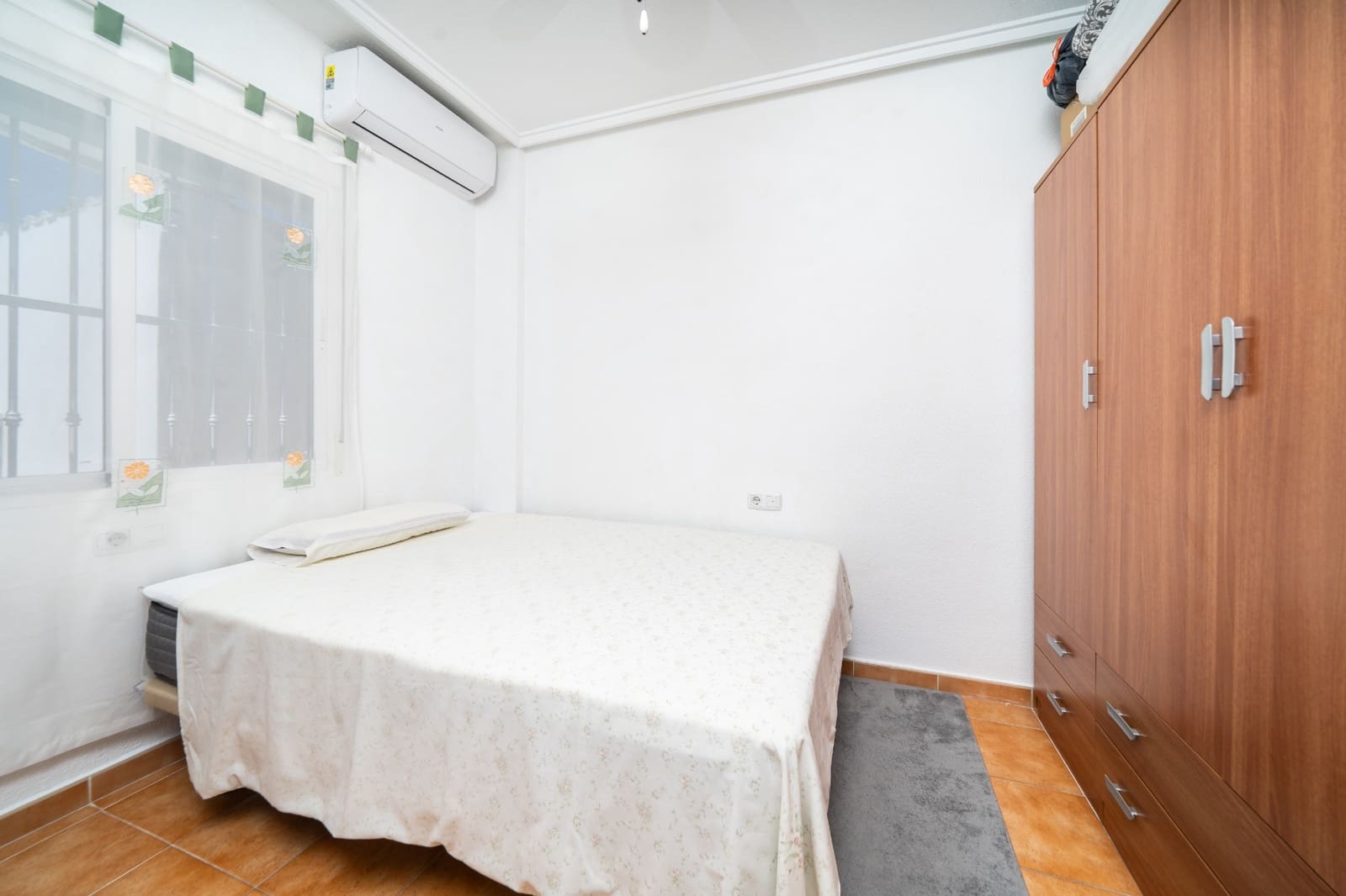 Pareado de 2 habitaciones en La Marina en venta con piscina garaje - 175.000 € (Ref: 10106467)