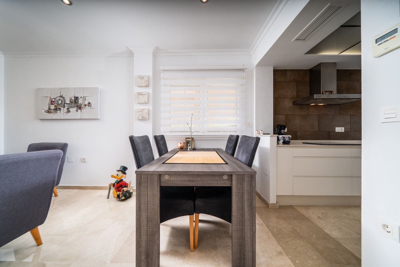 Chalet de 3 habitaciones en La Marina en venta con piscina - 344.995 € (Ref: 10155876)