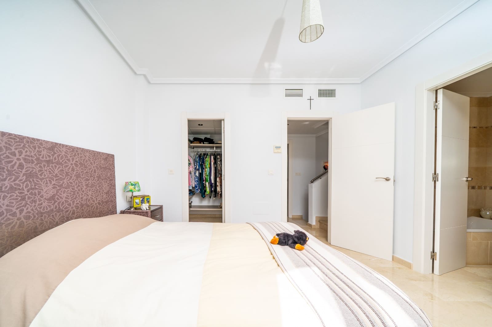 Chalet de 3 habitaciones en La Marina en venta con piscina - 344.995 € (Ref: 10155876)