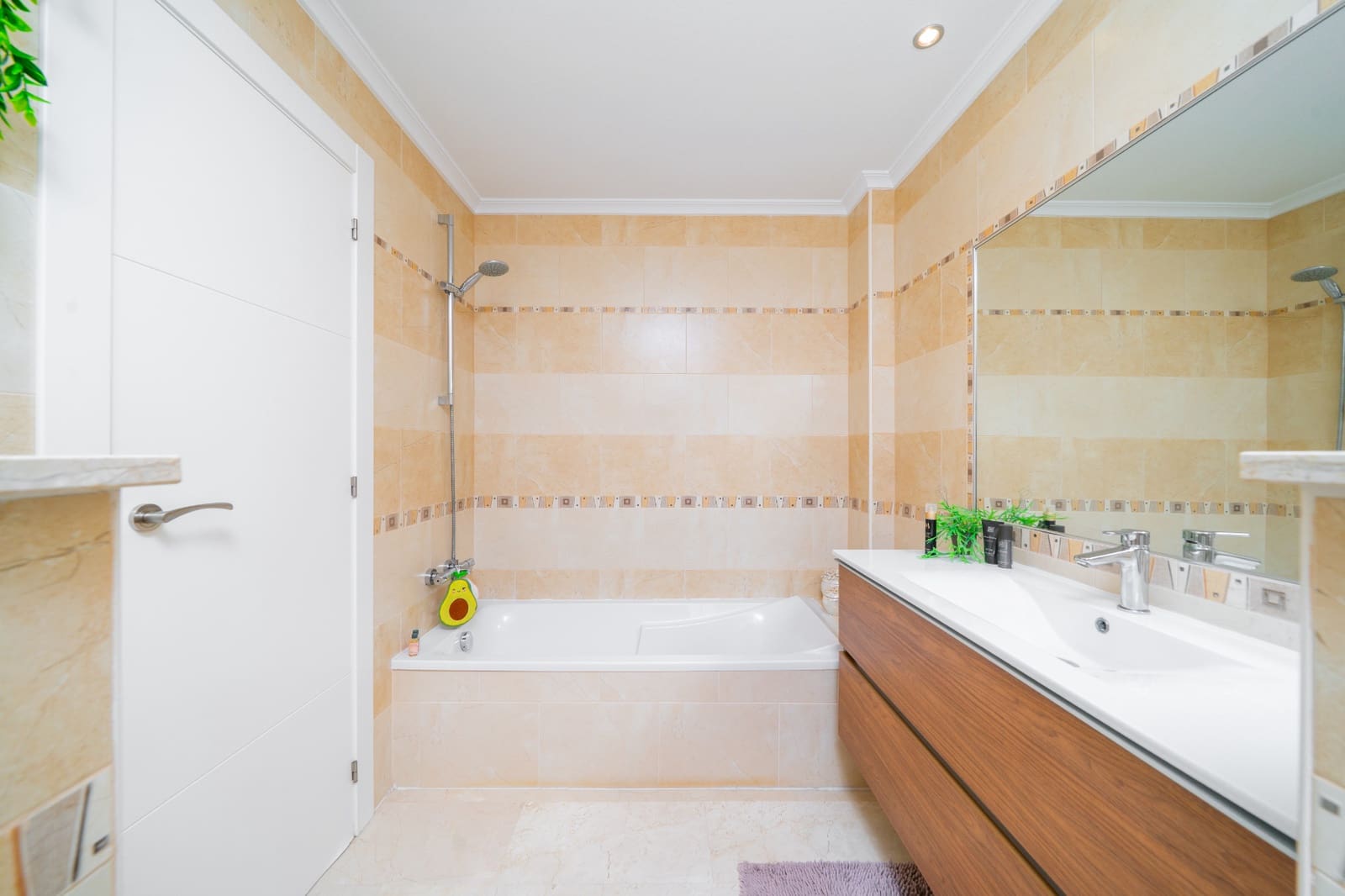 Chalet de 3 habitaciones en La Marina en venta con piscina - 344.995 € (Ref: 10155876)