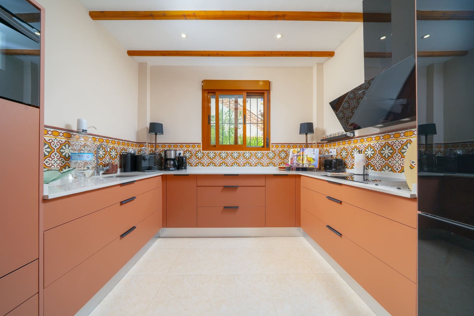 Chalet de 4 habitaciones en La Marina en venta con piscina - 449.500 € (Ref: 10156796)