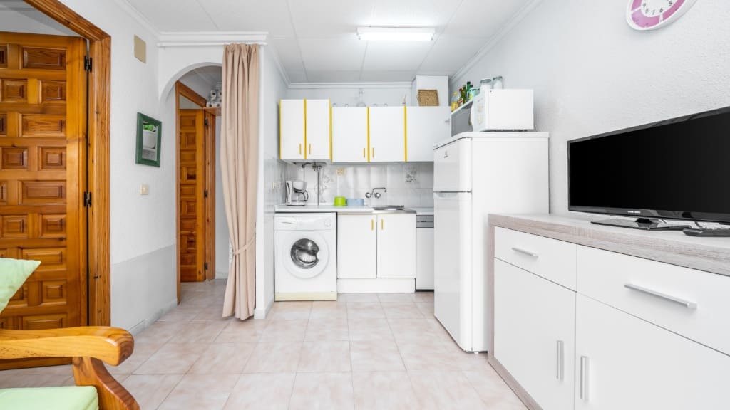 1 bedroom Terraced Villa for sale in La Marina, Elche / Elx € 46,500 (Ref 7850653)